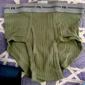 FTL briefs SMALL